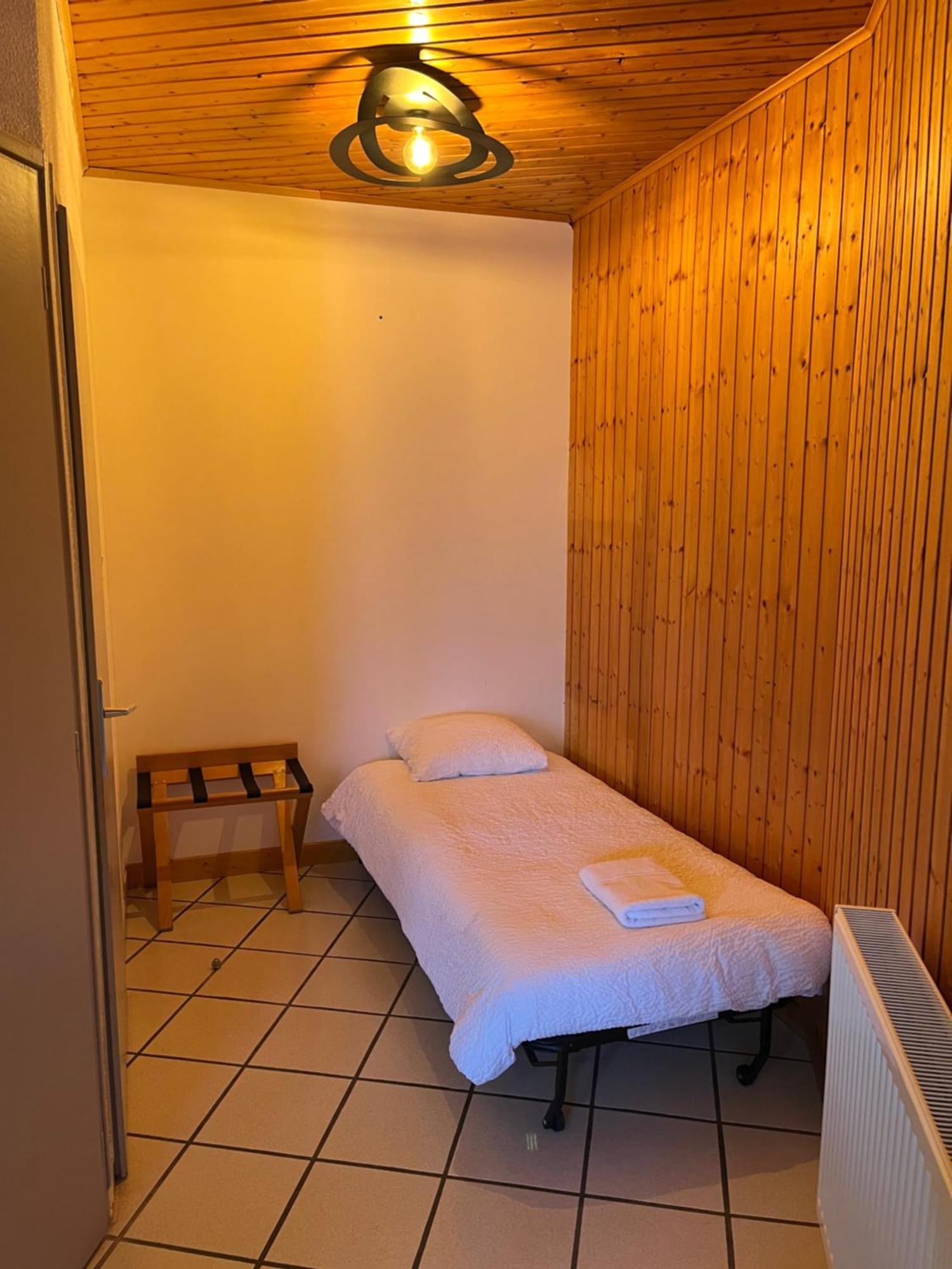Logis Le Chalet Saint-Maurice-en-Trieves Экстерьер фото