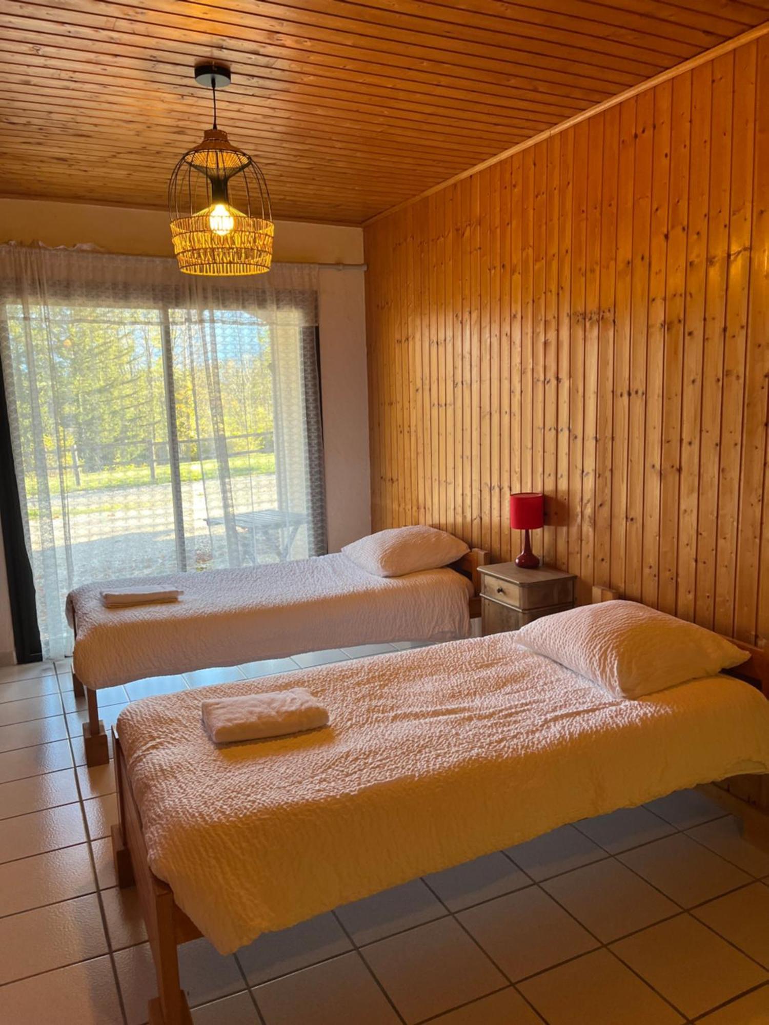 Logis Le Chalet Saint-Maurice-en-Trieves Экстерьер фото