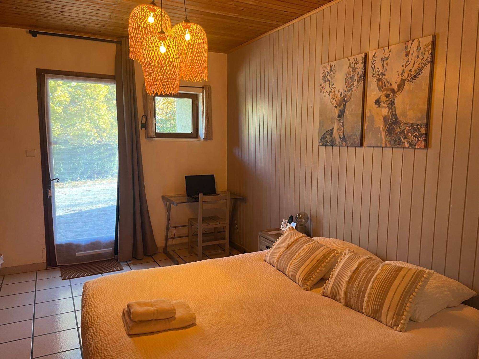 Logis Le Chalet Saint-Maurice-en-Trieves Экстерьер фото