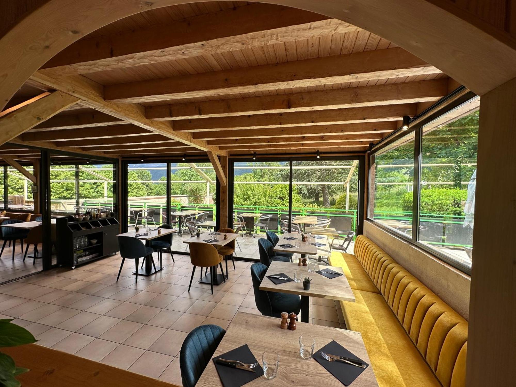 Logis Le Chalet Saint-Maurice-en-Trieves Экстерьер фото