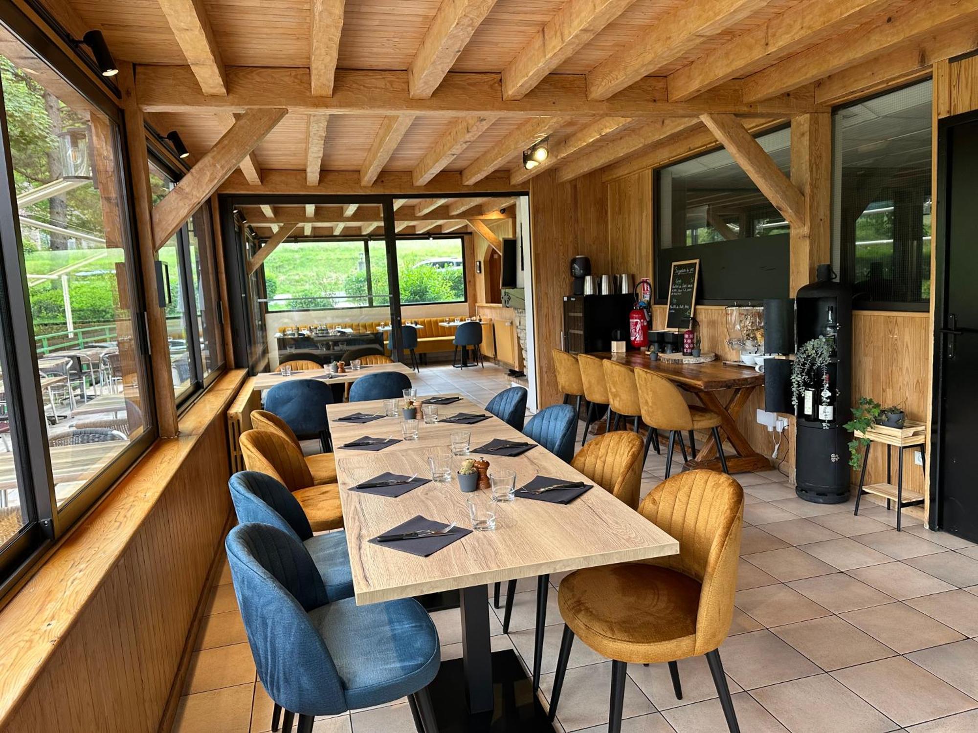 Logis Le Chalet Saint-Maurice-en-Trieves Экстерьер фото